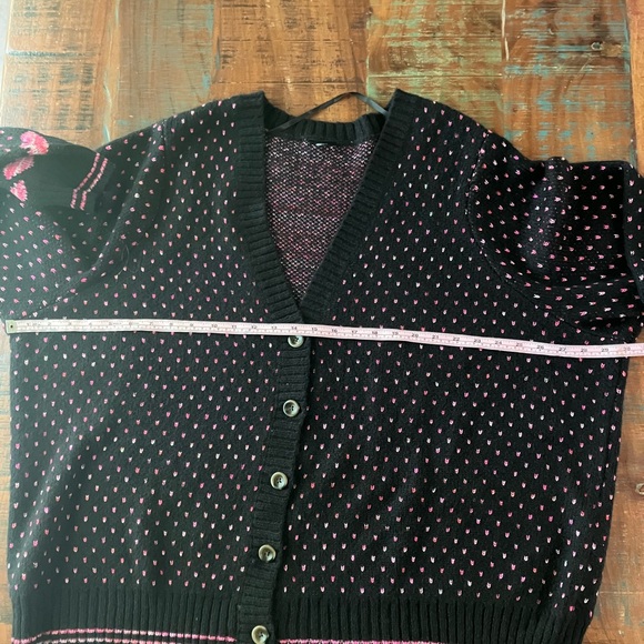 Torrid Heart Print Cardigan Sweater Black Size 5X Drop Shoulder Button Front - Picture 10 of 13